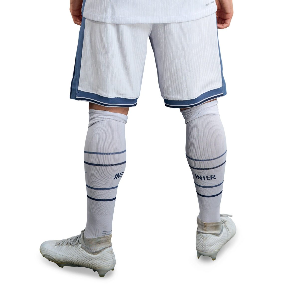 im nike herren auswÄrtsstadion spiel-shorts 202425 with custom printing Kollektion | Inter Trikots für alle Fans | Online entdecken